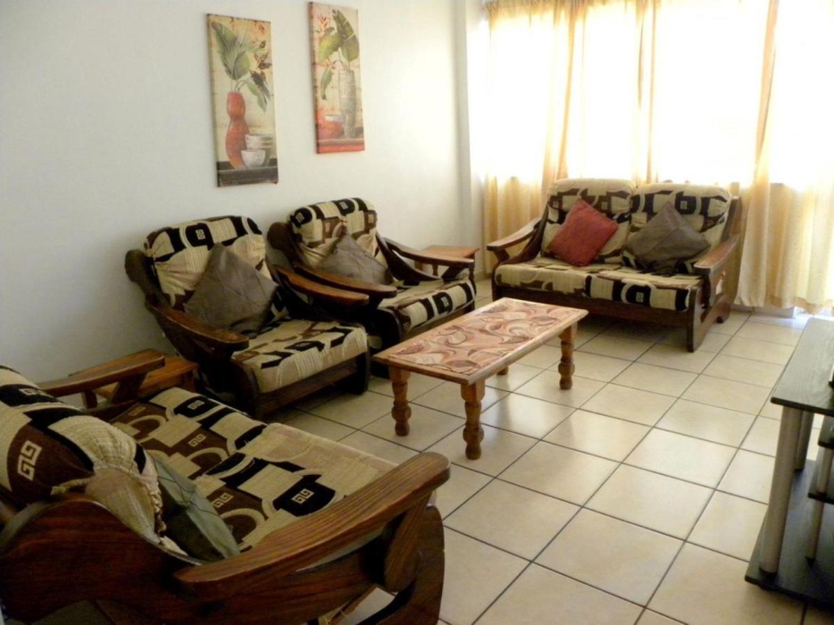 Afsaal Holiday Letting Apartment Amanzimtoti Luaran gambar