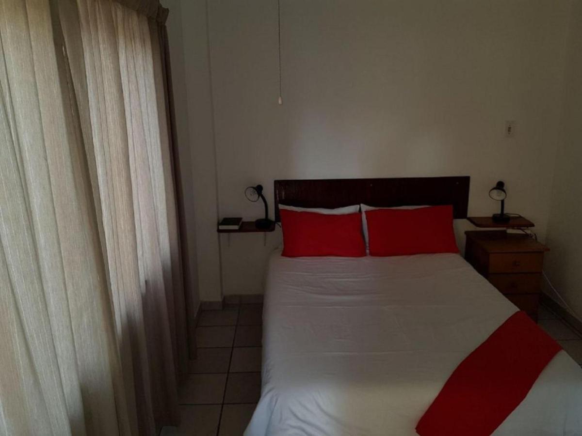 Afsaal Holiday Letting Apartment Amanzimtoti Luaran gambar