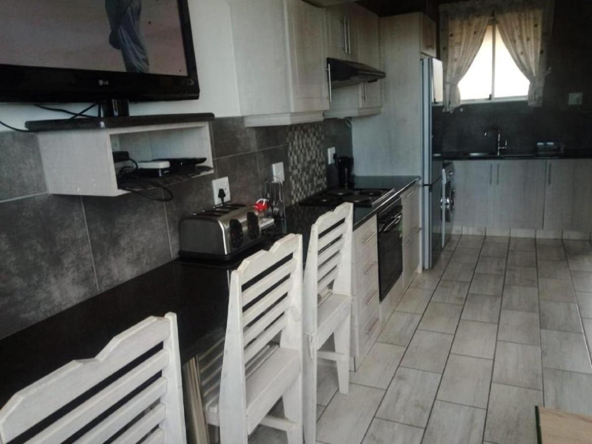 Afsaal Holiday Letting Apartment Amanzimtoti Luaran gambar