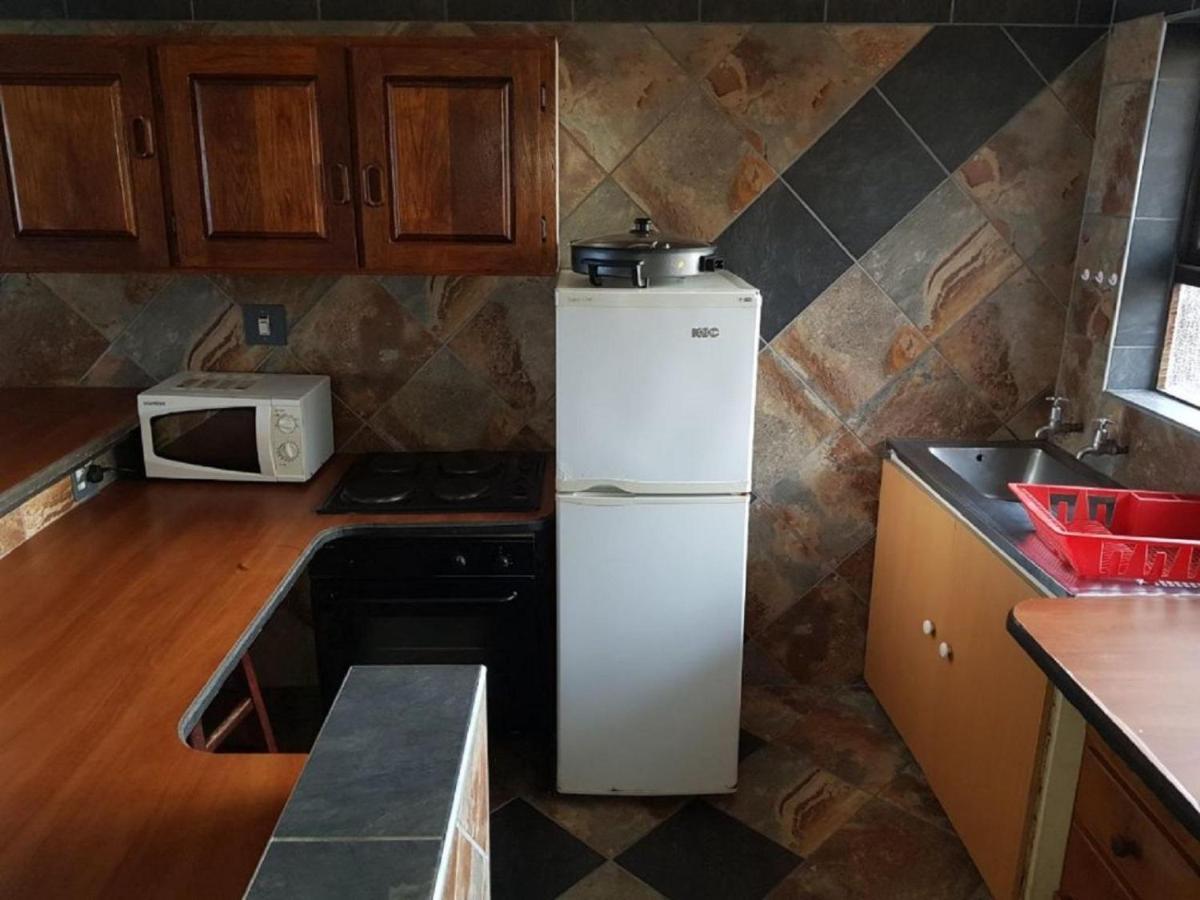 Afsaal Holiday Letting Apartment Amanzimtoti Luaran gambar