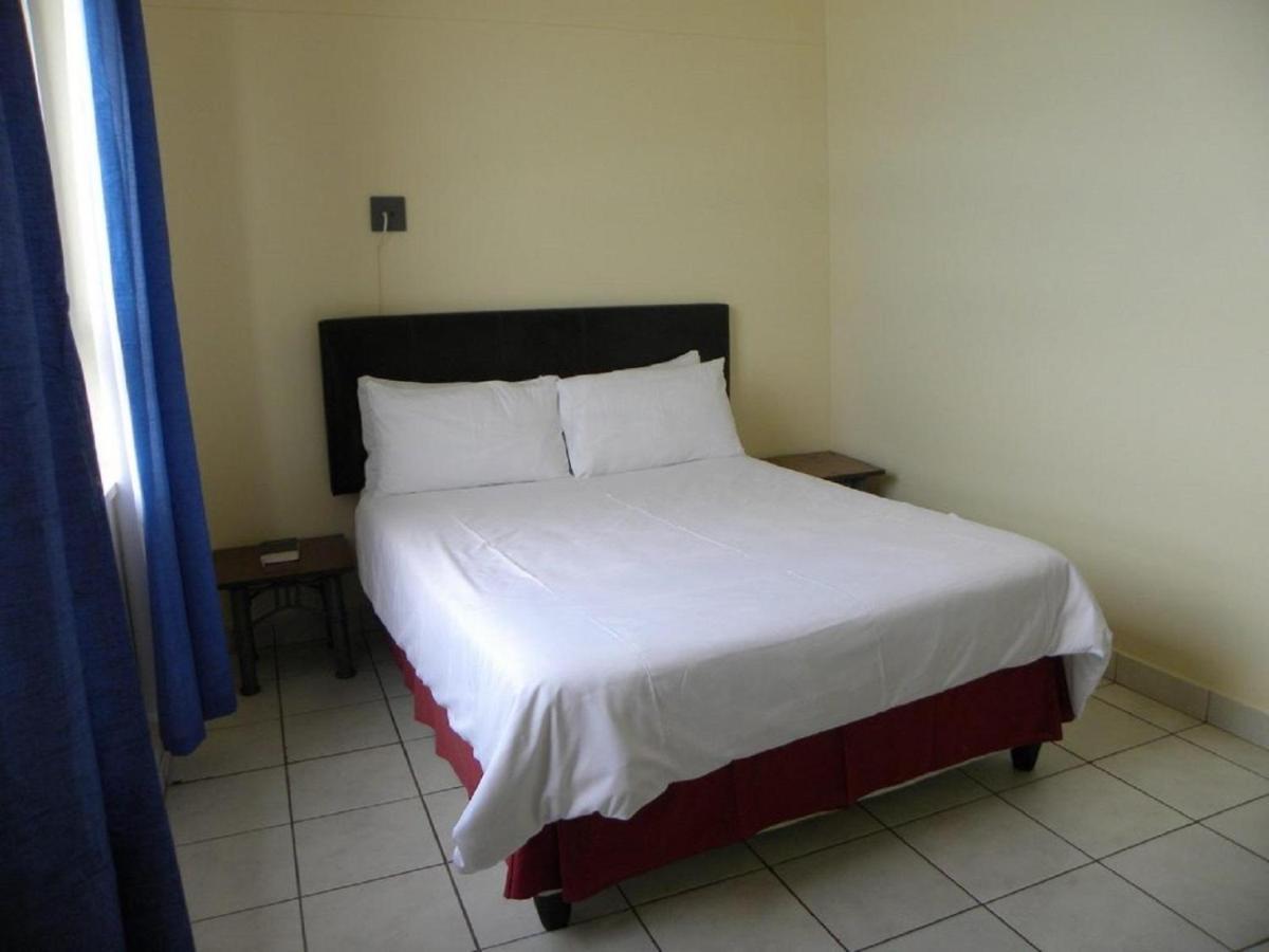 Afsaal Holiday Letting Apartment Amanzimtoti Luaran gambar